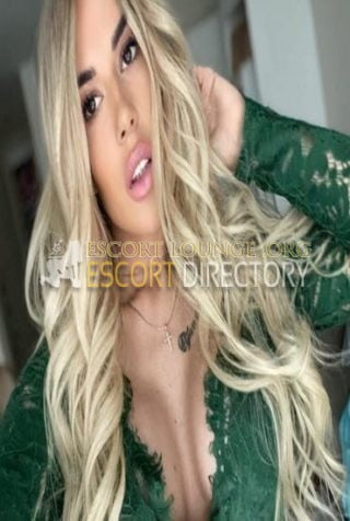 Bella, 25 years old Weissrussin escort in Turin 