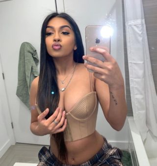 SEXY LUCY, 24 years old Colombien escort in Dubai